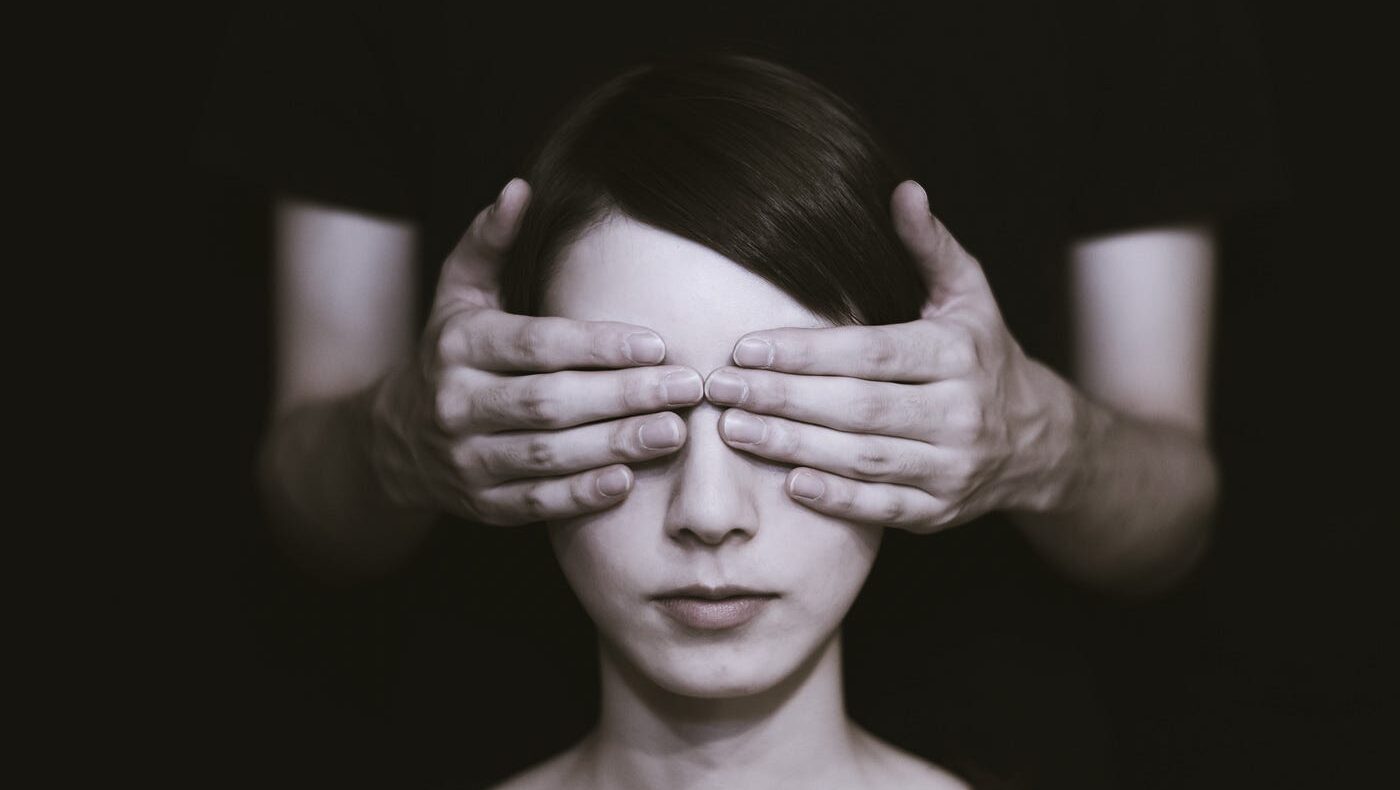 spiriualitás spirituális manipuláció szekta guru mester tanítvány áldozat