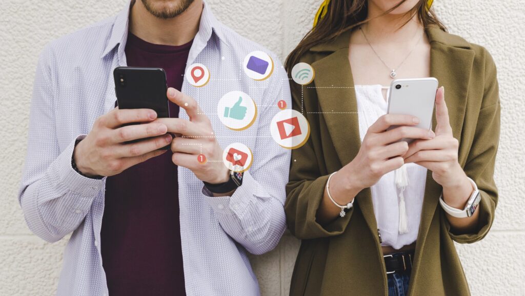 online társkereső társkeresés randi szerelem kapcsolat, unalom